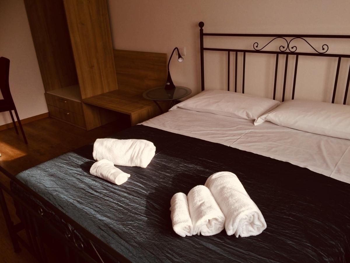 Agriturismo Al Tralcio Valeggio sul Mincio Dış mekan fotoğraf