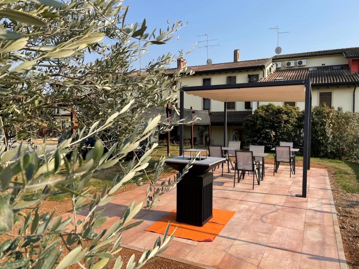 Agriturismo Al Tralcio Valeggio sul Mincio Dış mekan fotoğraf